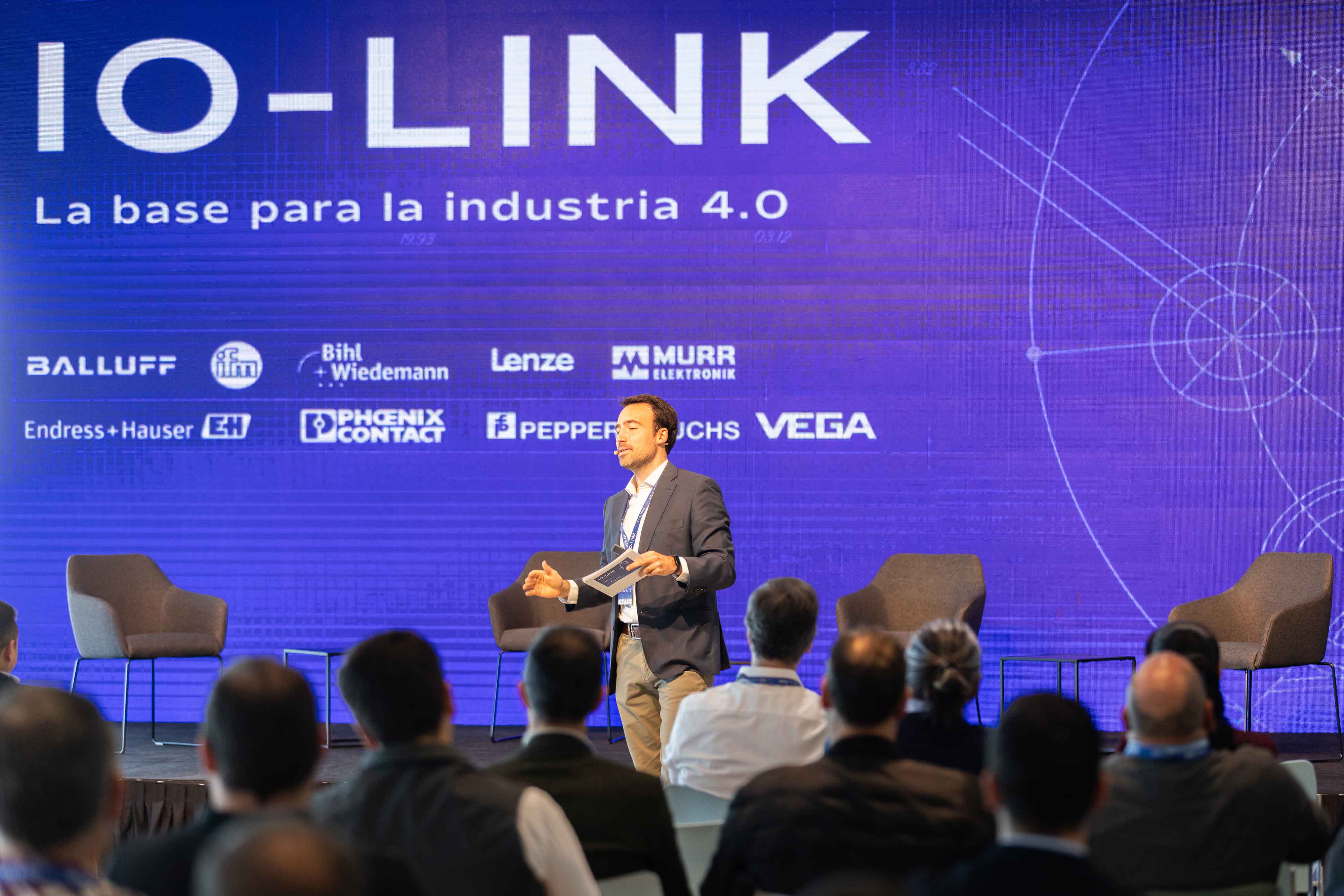 Evento tecnológico para clientes