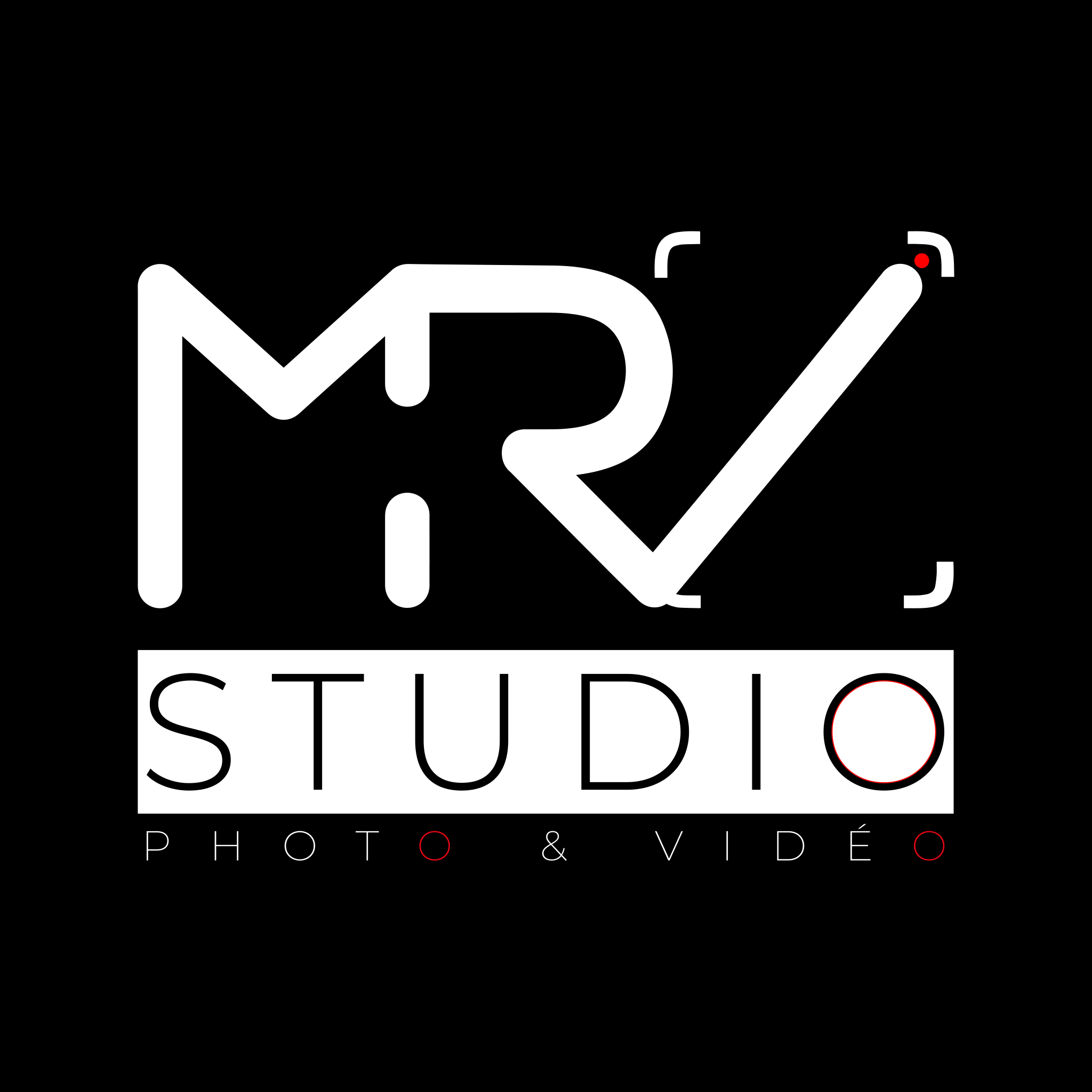 MRV STUDIO logo